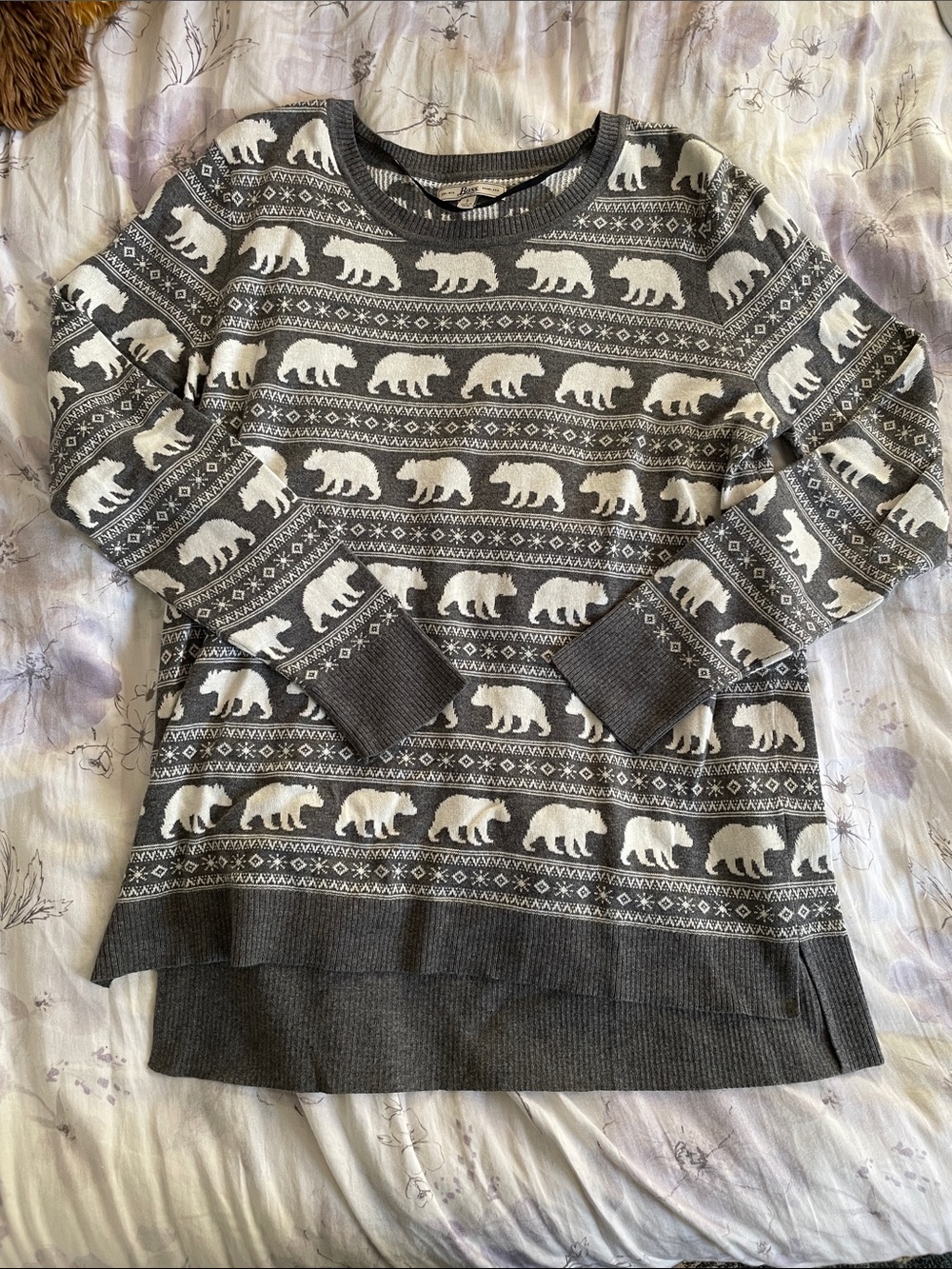 Bass Grey Polar Bear Knit Sweater Top